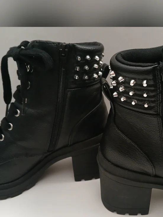 No Boundaries Studded Black Block Heel Moto Boots Ghot, Punk Women's Size 6.5 - Picture 4 of 11